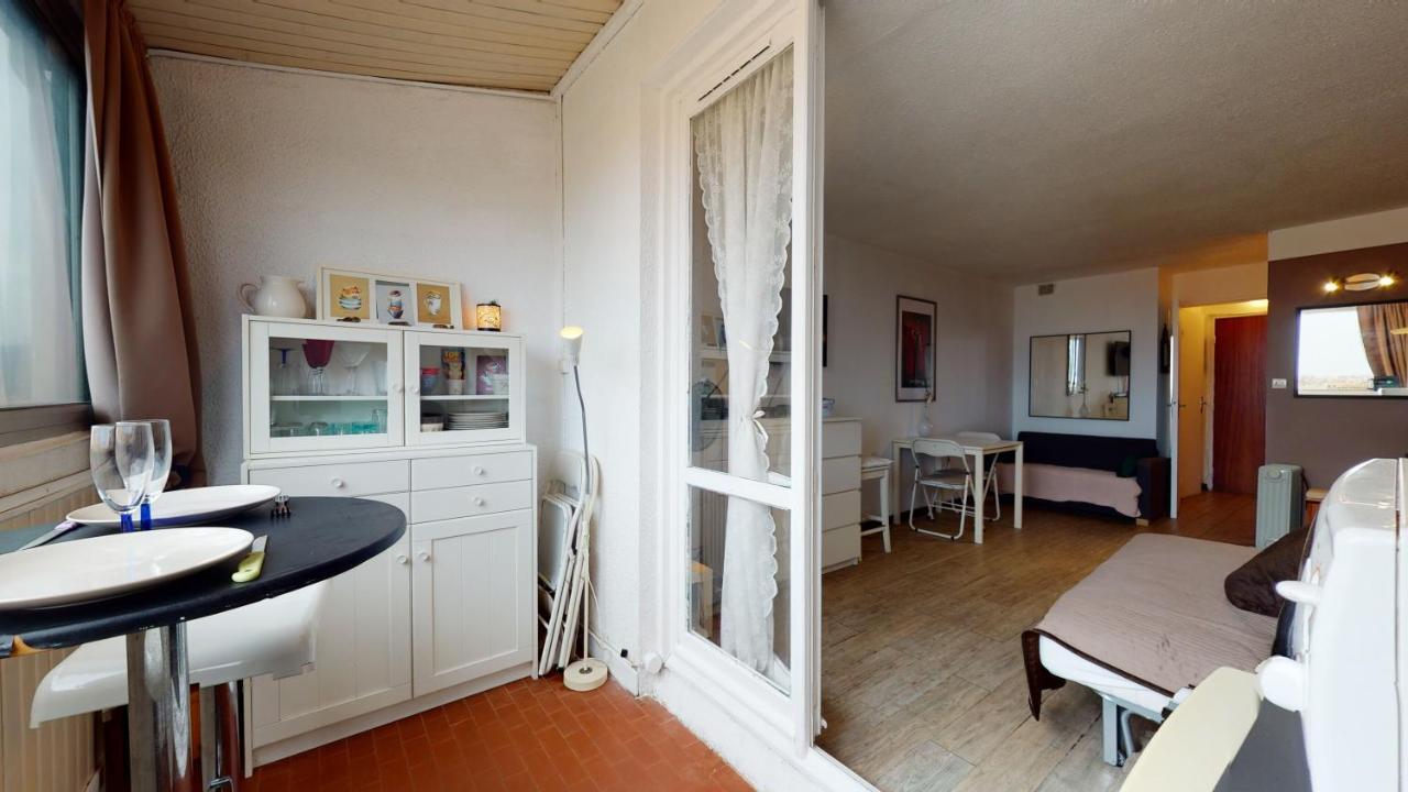 Appartement cap d'agde à 300m de la plage Extérieur photo