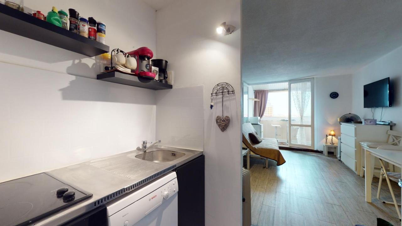 Appartement cap d'agde à 300m de la plage Extérieur photo