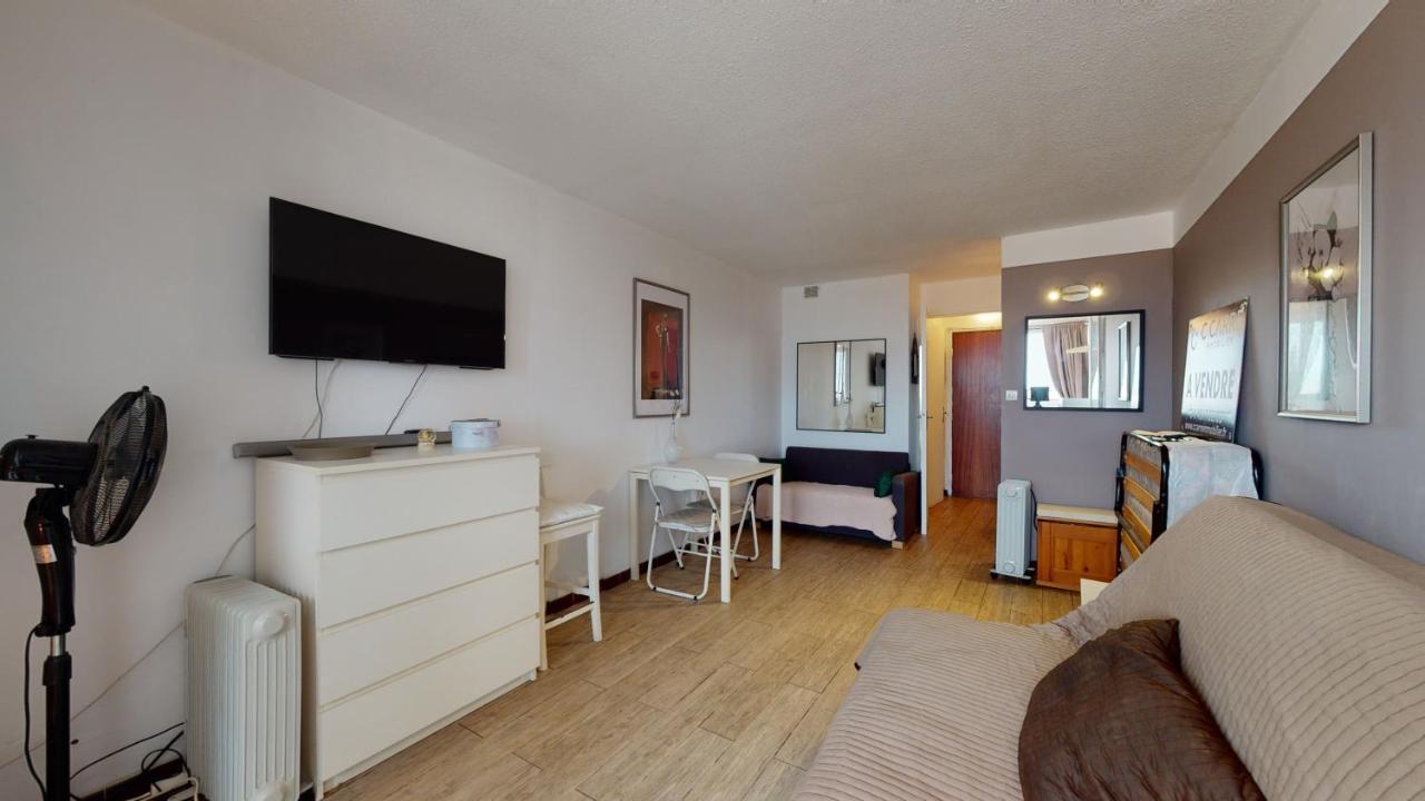 Appartement cap d'agde à 300m de la plage Extérieur photo
